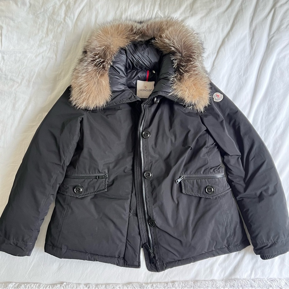 Moncler Malus Fur-Trim Puffer Jacket
